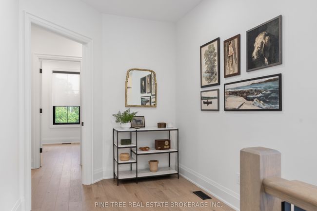 271 Codrington St, House other with 4 bedrooms, 5 bathrooms and 2 parking in Barrie ON | Image 21