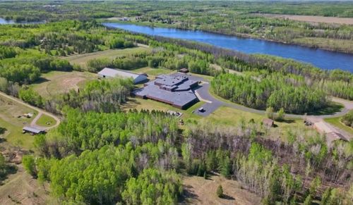 8560 State Highway 11 Se, Baudette, MN, 56623-9261 | Card Image