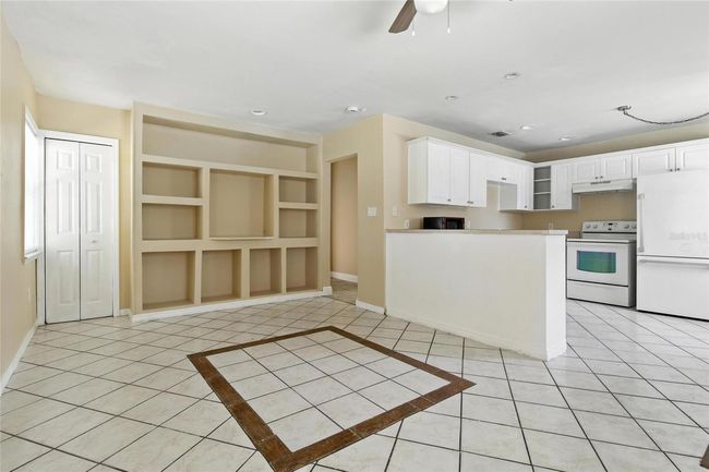 3014 E Emma St, House other with 3 bedrooms, 2 bathrooms and null parking in Tampa FL | Image 19