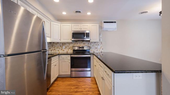 7 - 112 E State St, Condo with 1 bedrooms, 1 bathrooms and null parking in DOYLESTOWN PA | Image 4