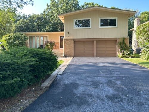867 Auburn Ct, Highland Park, IL, 60035-1123 | Card Image