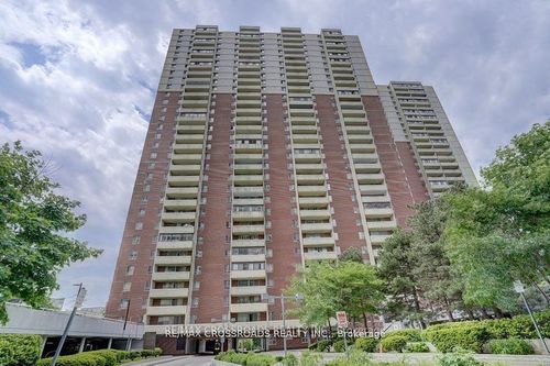 1109-1 Massey Sq, East York, ON, M4C5L4 | Card Image