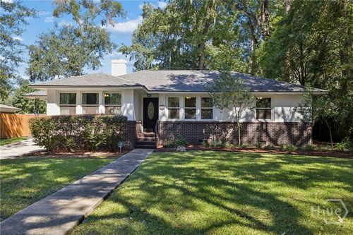 8 Dyches Dr, Savannah, GA, 31406-5704 | Card Image