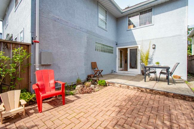 245 E 17 Th Street, Townhouse with 3 bedrooms, 2 bathrooms and 2 parking in North Vancouver BC | Image 24
