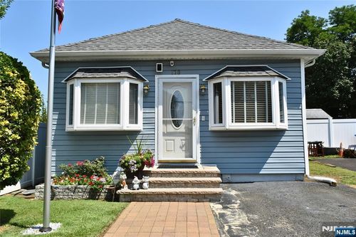 170 Bray Ave, North Middletown, NJ, 07748-5424 | Card Image