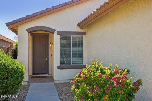 1927 W Kuralt Dr, Anthem, AZ, 85086-3631 | Card Image