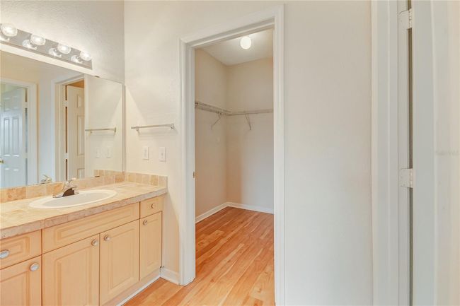 APT-1825 - 3701 Conroy Rd, Condo with 3 bedrooms, 2 bathrooms and null parking in ORLANDO FL | Image 16