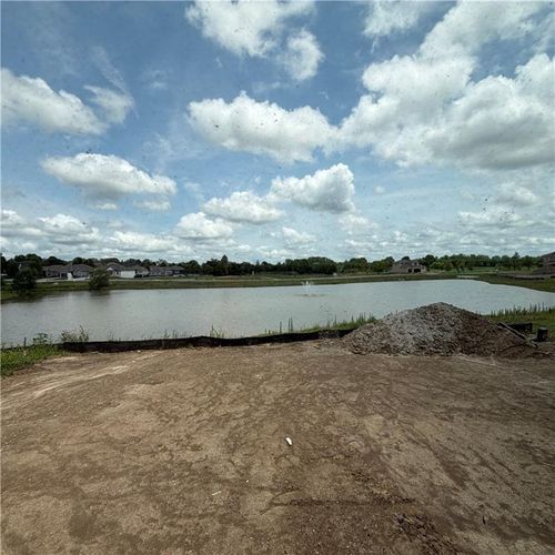 2343 Foxtail Dr, Kearney, MO, 64060-8396 | Card Image