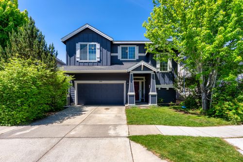2840 Ne Sedalia Loop, Bend, OR, 97701-9869 | Card Image
