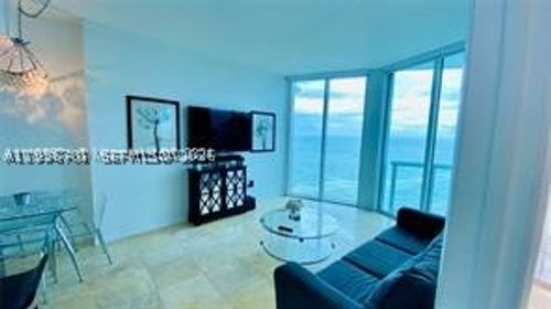 1604-6515 Collins Ave, Miami Beach, FL, 33141-9628 | Card Image