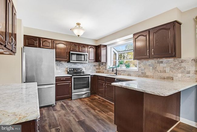 9711 Zimbro Ave, House other with 4 bedrooms, 3 bathrooms and null parking in MANASSAS VA | Image 16