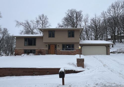703 Northern Hills Dr Ne, Rochester, MN, 55906-4088 | Card Image