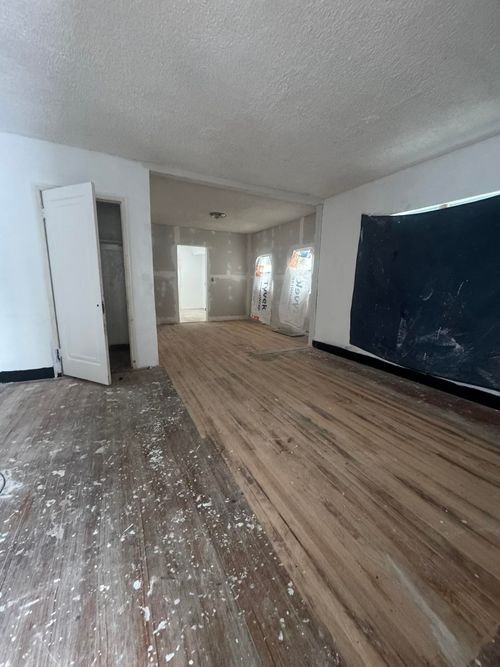 2602 Sloan St, Flint, MI, 48504-3305 | Card Image