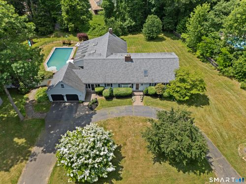 7 Nod Brook Dr, Simsbury, CT, 06070-3015 | Card Image