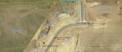 3009 Wedgewood Dr, Yankton, SD, 57078-5165 | Card Image