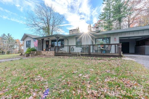 127 Reid Queen Dr, Spruce Pine, NC, 28777 | Card Image