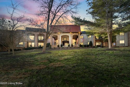 apt-294-5800 Coach Gate Wynde, Louisville, KY, 40207-6204 | Card Image