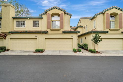 4251 Lucero Ct, Pleasanton, CA, 94588-3041 | Card Image