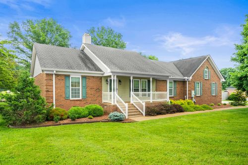 121 Biggs Rd, Cottontown, TN, 37048-4634 | Card Image
