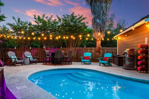 2534 Georgian Dr, Georgetown, TX, 78626-8665 | Card Image