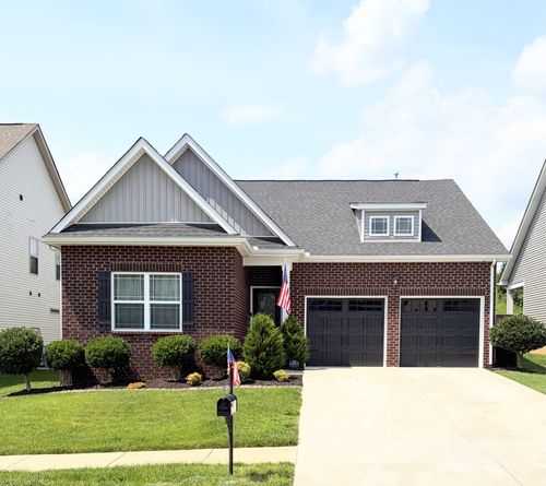 1036 Westgate Dr, Gallatin, TN, 37066-2195 | Card Image