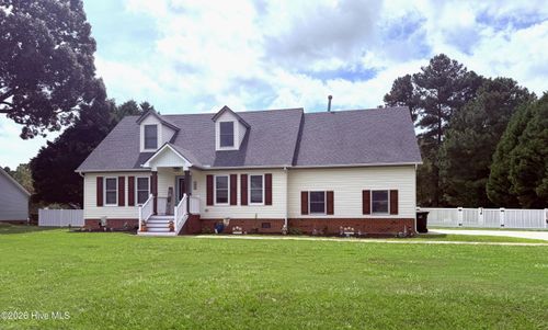 100 E Robin Ct, South Mills, NC, 27976-9447 | Card Image