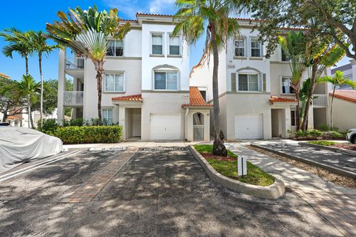 201-11018 Legacy Dr, Palm Beach Gardens, FL, 33410-3634 | Card Image