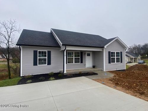 110 Distillery Ct, Bardstown, KY, 40004-8104 | Card Image