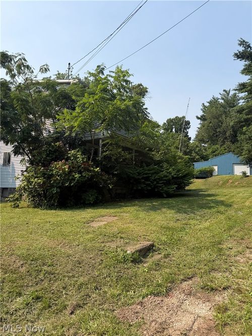 1600 Core Road, Parkersburg, WV, 26104 | Card Image