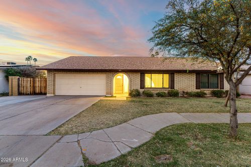 1654 W Nido Ave, Mesa, AZ, 85202-7469 | Card Image