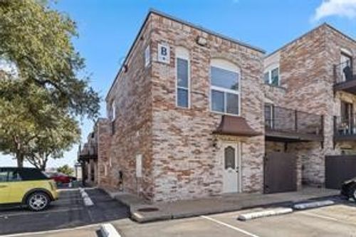 apt-106-6501 E Hill Dr, Austin, TX, 78731-4301 | Card Image