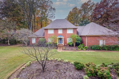 2095 Steeplebrook Dr, Cordova, TN, 38016 | Card Image