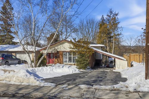 172 Old Ancaster Rd, Dundas, ON, L9H3R4 | Card Image