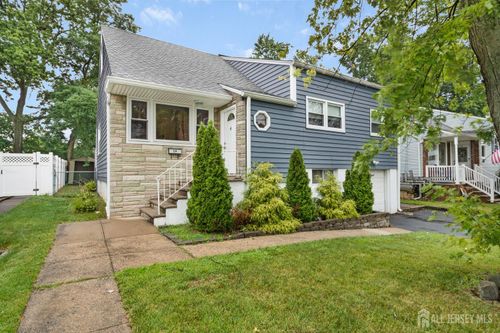 59 Hearthstone Ave, Fords, NJ, 08863-1204 | Card Image