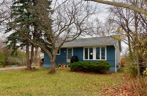 {{alt}} | Card Image