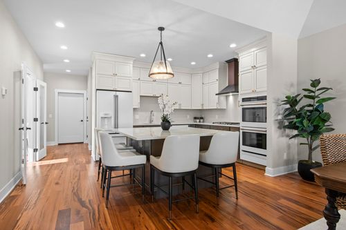 766 N Waypoint Cir, Suttons Bay, MI, 49682-9675 | Card Image