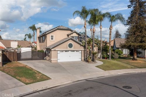 4927 Sanderling, Bakersfield, CA, 93312 | Card Image