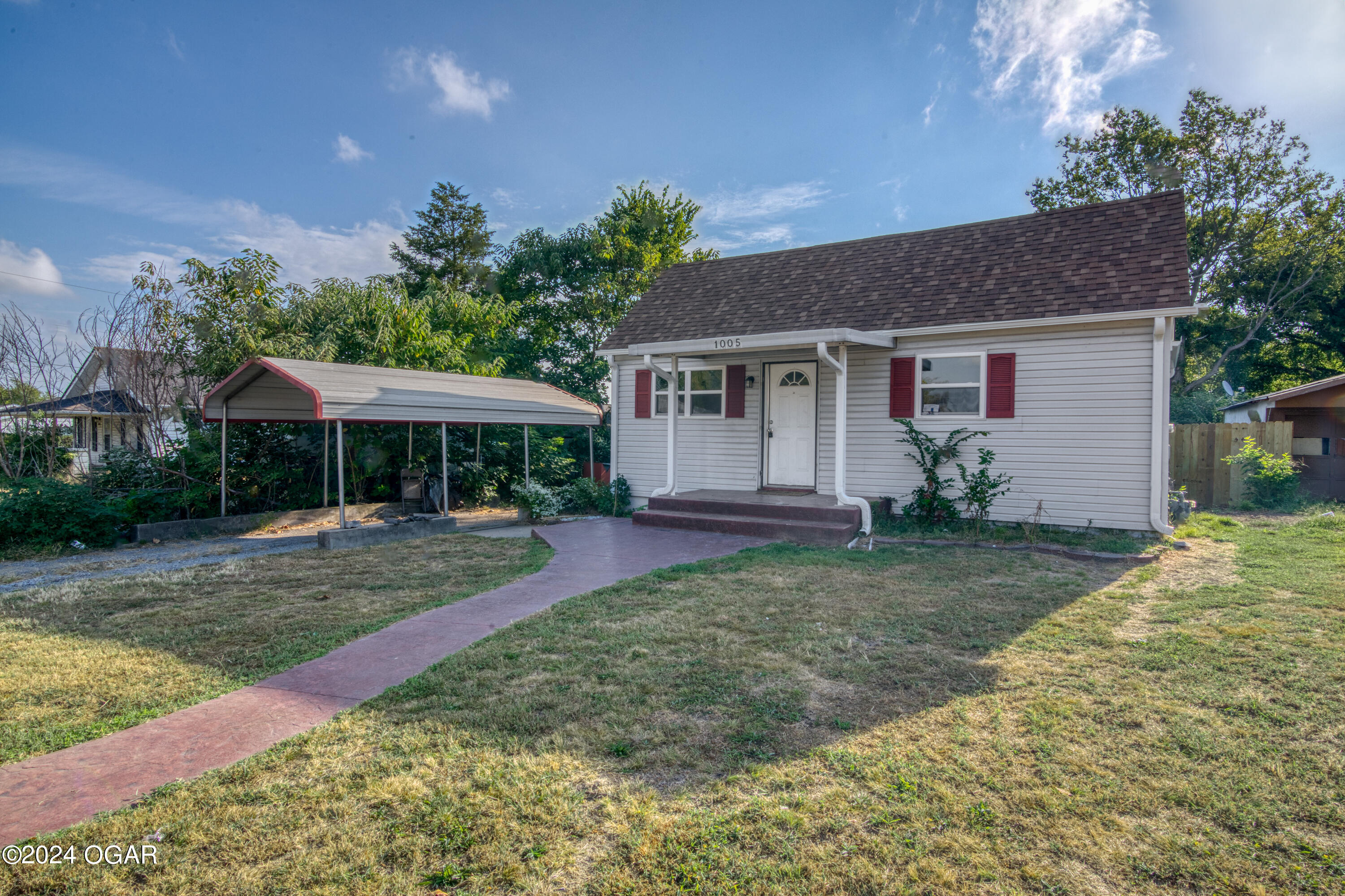 Rex Ave, Joplin, MO 64801