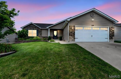 159 Shadow Pointe Dr, Wentzville, MO, 63385-3685 | Card Image