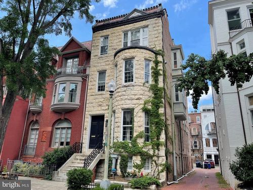 apt-2-2025 Hillyer Pl Nw, WASHINGTON, DC, 20009-1194 | Card Image
