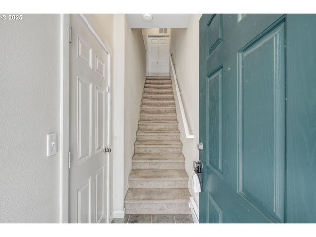 UNIT-103 - 8800 Sw 147 Th Ter, Condo with 2 bedrooms, 3 bathrooms and 2 parking in Beaverton OR | Image 17