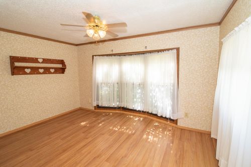 11 N Dewberry Ln, Rochester, NH, 03867-5214 | Card Image