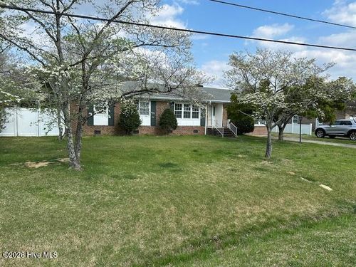 315 Hampton Dr, Plymouth, NC, 27962-1615 | Card Image