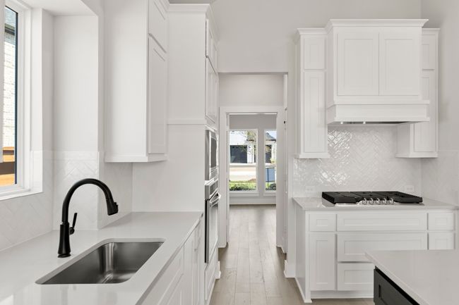 12. 1704 Possum - Kitchen (4) | Image 12