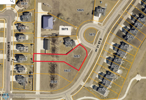5897 31st St S, Fargo, ND, 58104-6733 | Card Image