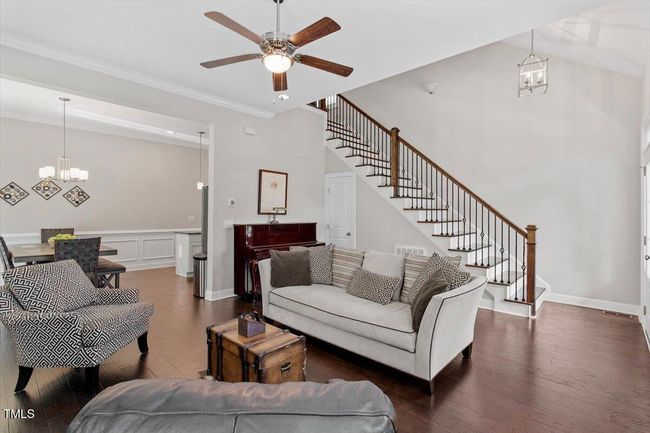 14-220 W Winmore Ave [2285161]_14 | Image 5