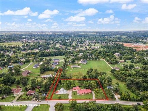 493 E Lowell Ave, Cave Springs, AR, 72718-9038 | Card Image