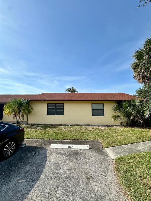 452-452 Glenwood Dr, West Palm Beach, FL, 33415-2801 | Card Image
