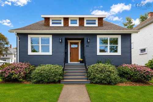 84 Union Street, Sydney, NS, B1P4X5 | Card Image