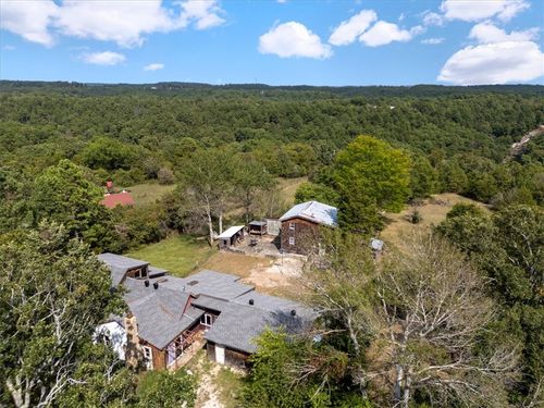 561 County Road 302, Eureka Springs, AR, 72632-9720 | Card Image